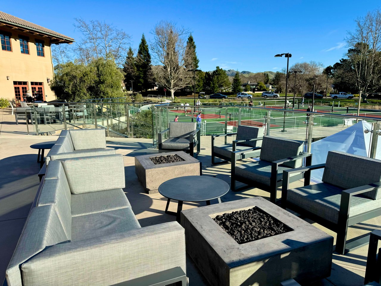 Outdoor firepit terrace